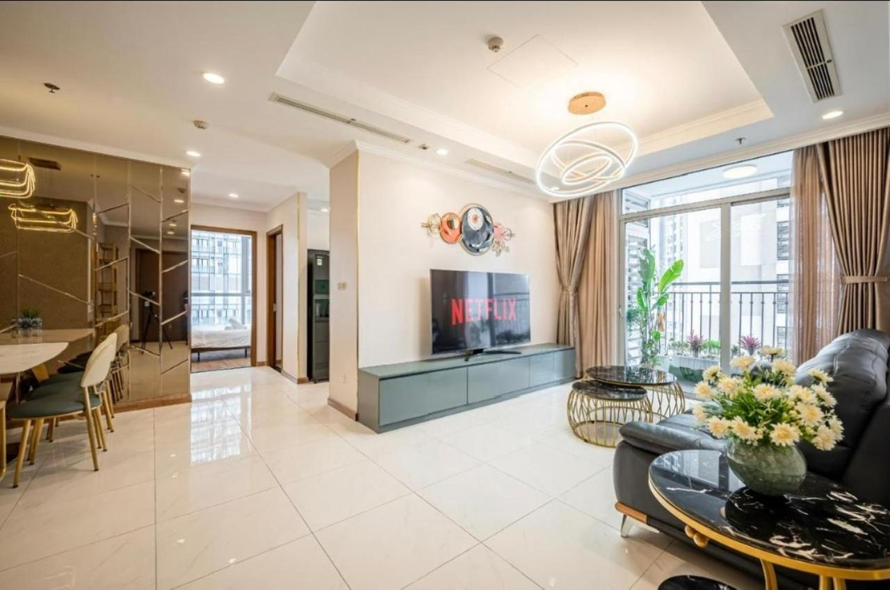 Hotel Vinhome Landmark 81 4*